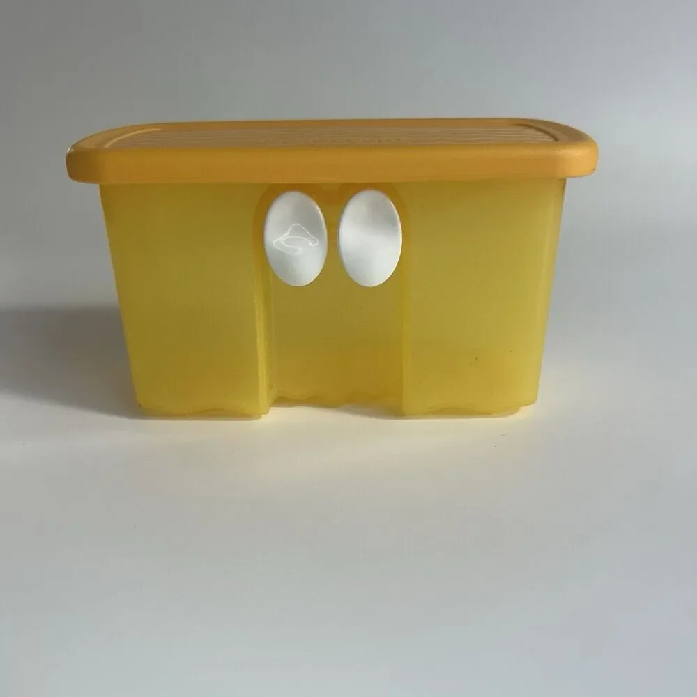 Tupperware Orange Yellow Fridgesmart 1.5 Cup Rectangular Vented Container 4735A